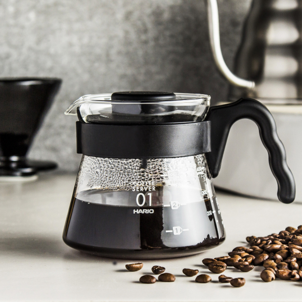 HARIO V60-01 Coffee Server czarny 0,45 l - dzbanek do herbaty i kawy szklany