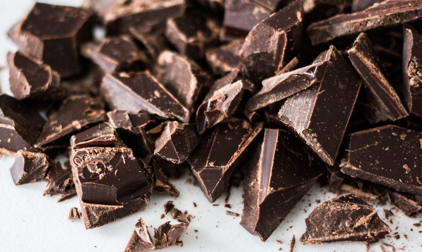 Najłatwiejsza polewa świata, czyli jak roztopić czekoladę w kąpieli wodnej?