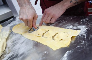 Jaka forma do robienia pierogów i uszek