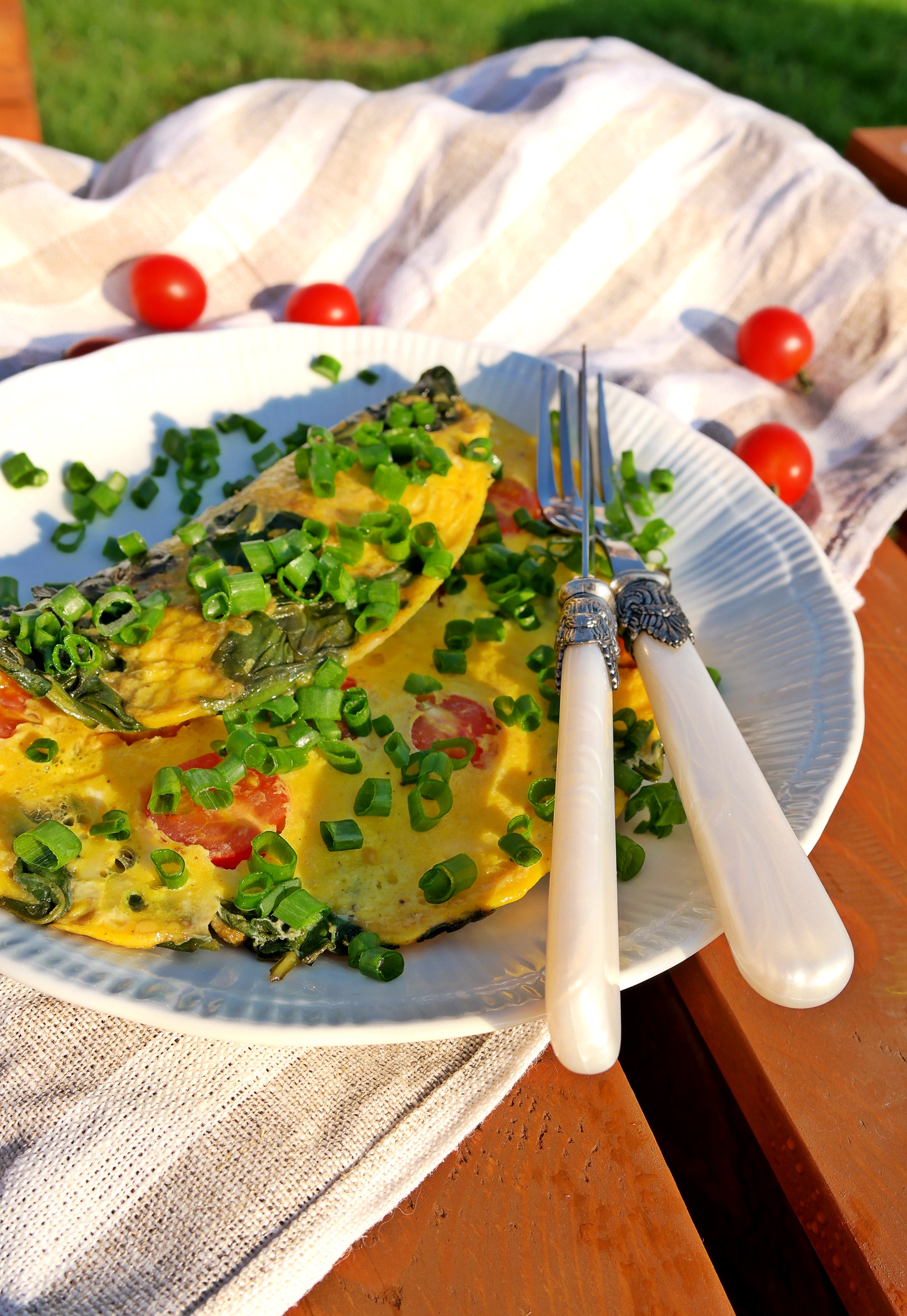 Przepis na omlet z warzywami 