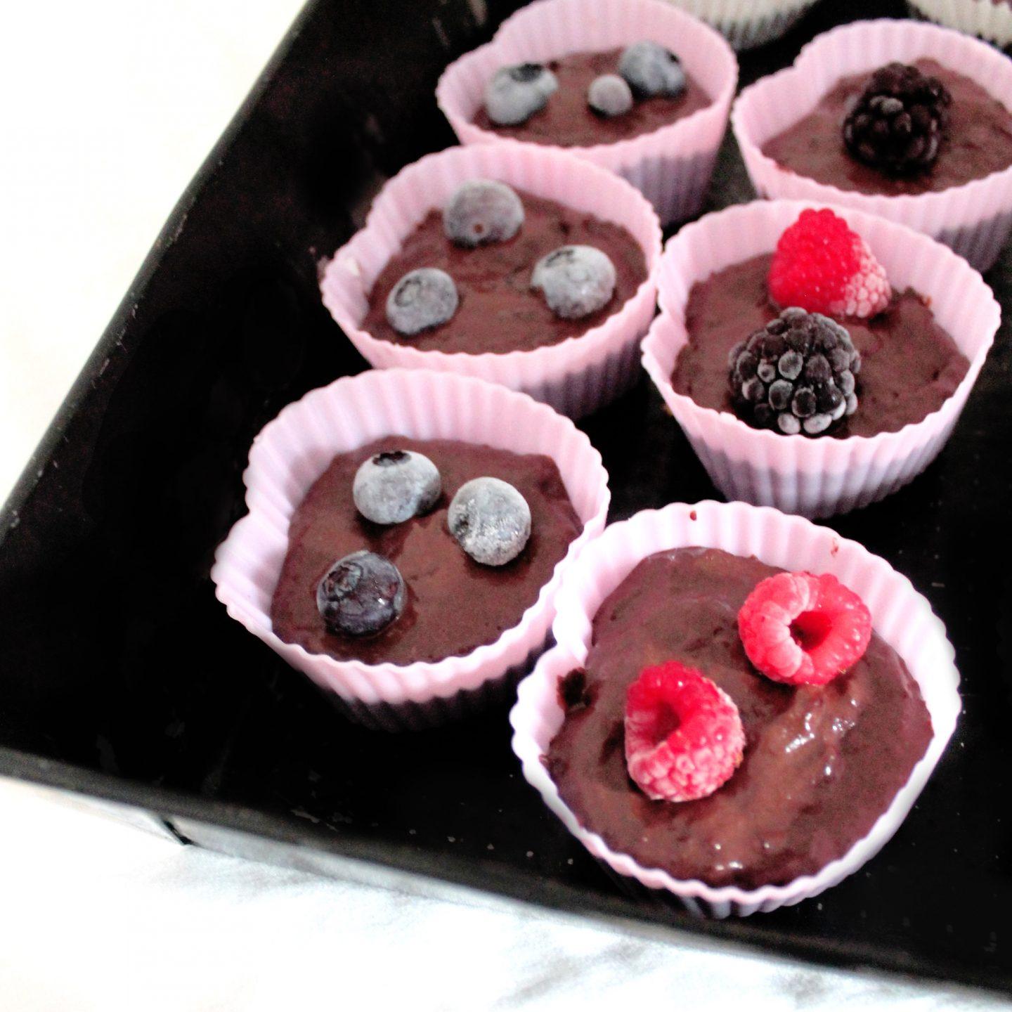 Muffinki z czekoladą z czerwonej fasoli i banana - przepis