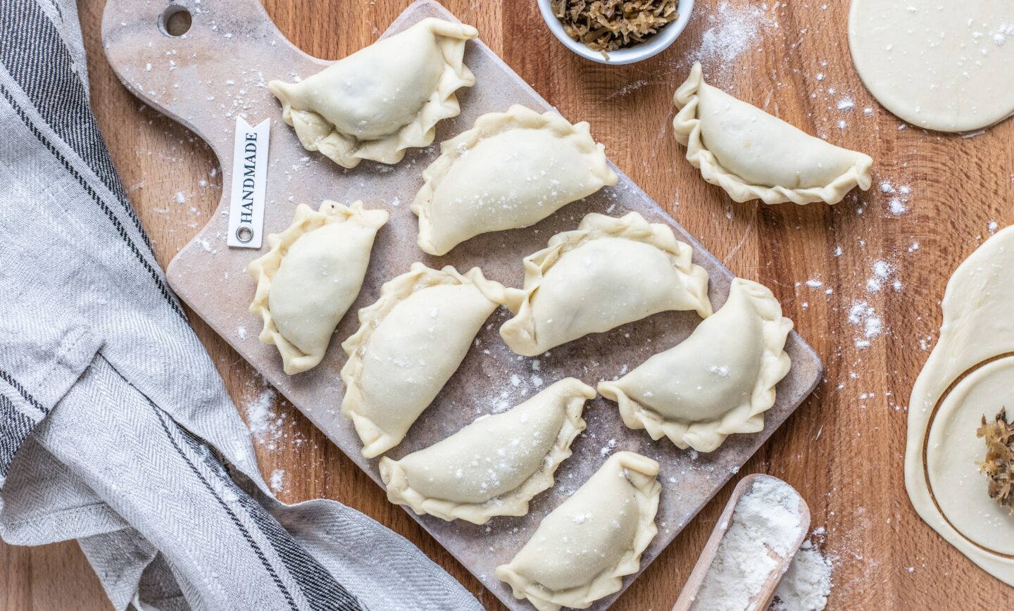 Gyoza, ravioli, chinkali - czym różnią się pierogi na świecie i jak je zrobić?