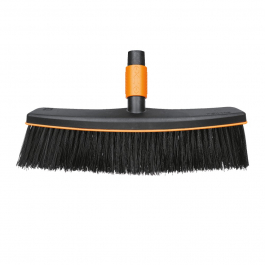 FISKARS QuikFit Patio Broom czarna - szczotka do zamiatania podjazdu