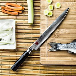 KASUMI Damascus 24 cm - japoński nóż kuchenny ze stali damasceńskiej