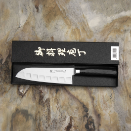 TAMAHAGANE San VG-5 Black 17,5 cm - japoński nóż Santoku ze stali nierdzewnej