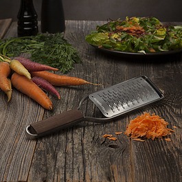 Tarka kuchenna ręczna do warzyw ze stali nierdzewnej MICROPLANE MASTER RIBBON