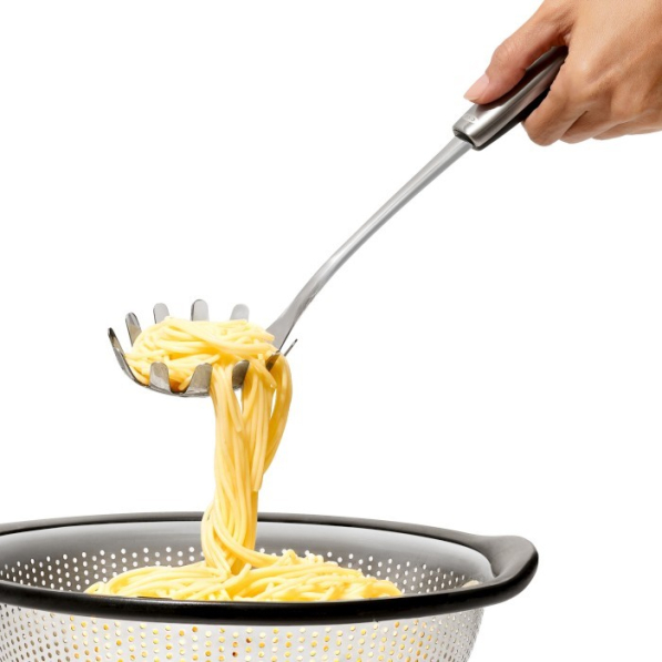 OXO Steel 32 cm - łyżka do spaghetti / makaronu ze stali nierdzewnej