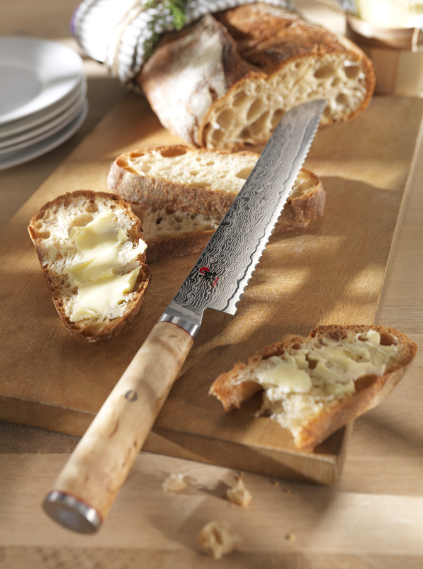 MIYABI 5000MCD 23 cm - nóż do chleba i pieczywa ze stali nierdzewnej