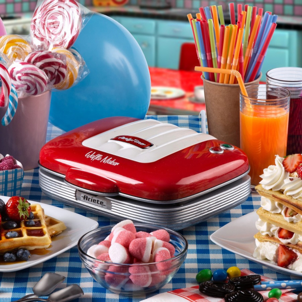 ARIETE Party Time Waffle Maker 700 W czerwona – gofrownica