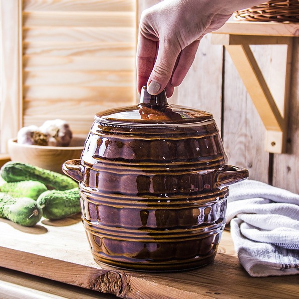 Beczka do kiszenia kapusty i ogórków kamionkowa KRYSTYNKA CUCUMBER BRĄZOWA 2,5 l