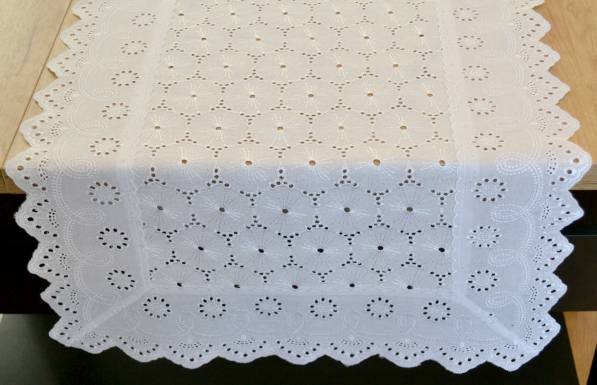 Bieżnik na stół JEDEKA NELA 541 50 x 100 cm