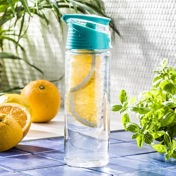 Butelka na wodę i napoje plastikowa z wkładem na owoce EXCELLENT HOUSEWARE FRUIT MIĘTOWA 650 ml