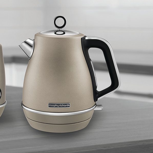 MORPHY RICHARDS Evoke Jug Special 1,5 l beżowy – czajnik elektryczny stalowy