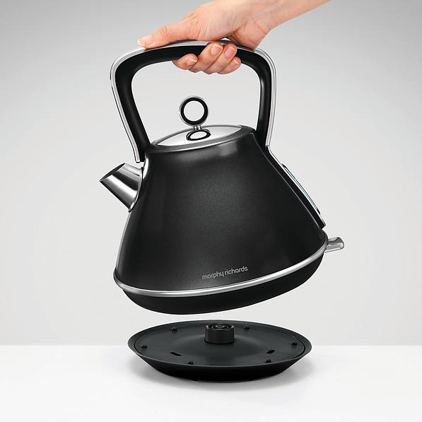 MORPHY RICHARDS Evoke Pyramid 1,5 l czarny - czajnik elektryczny stalowy