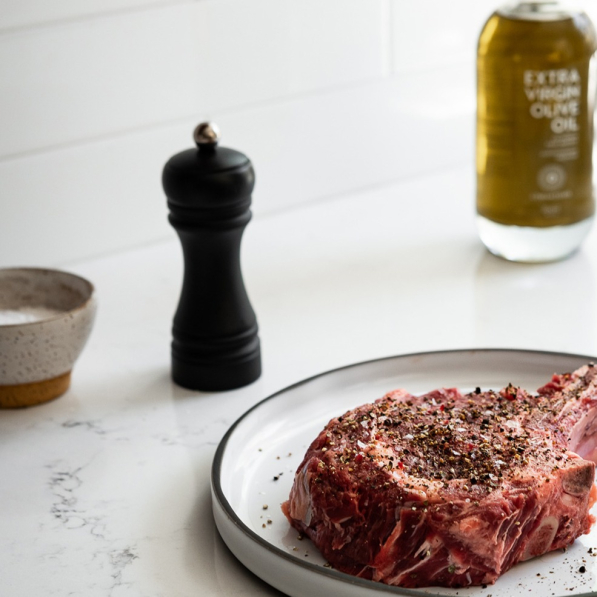 DE BUYER Java Steak 14 cm - młynek do pieprzu młotkowanego drewniany ręczny