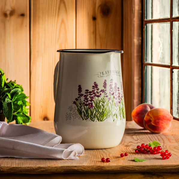 Dzbanek do wody i napojów emaliowany PREMIUM LAVENDER KREMOWY 2,5 l