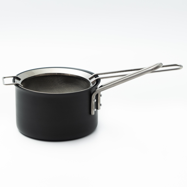 EVA TRIO 20 cm - sitko kuchenne ze stali nierdzewnej