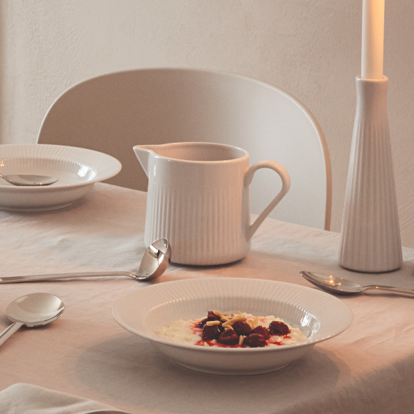 EVA TRIO Legio Nova 0,7 l - dzbanek do wody i napojów porcelanowy