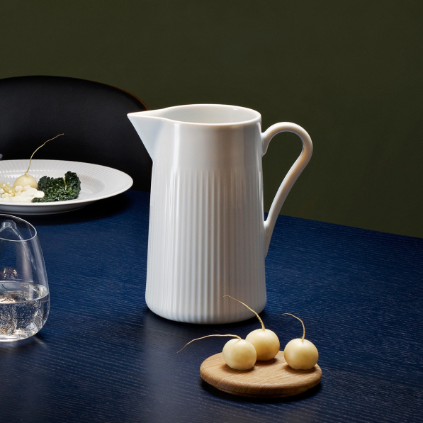 EVA TRIO Legio Nova 1,6 l - dzbanek do wody i napojów porcelanowy