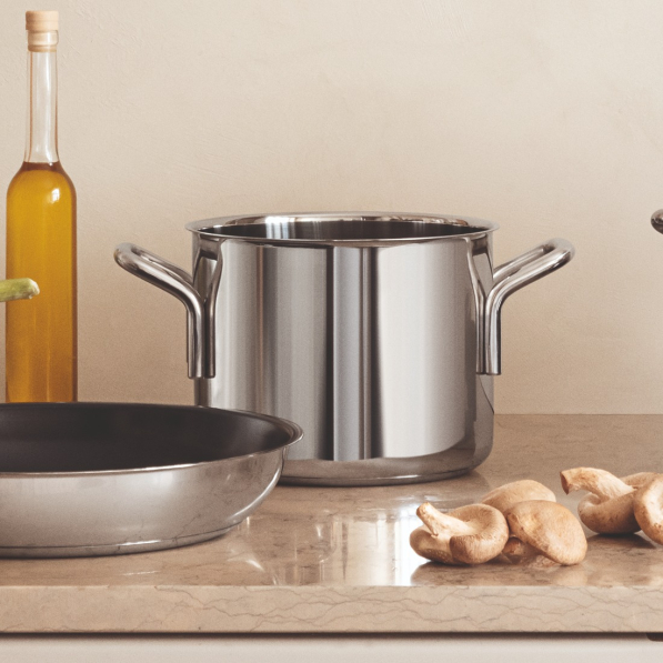 EVA TRIO Steel Line 2,2 l - garnek ze stali nierdzewnej
