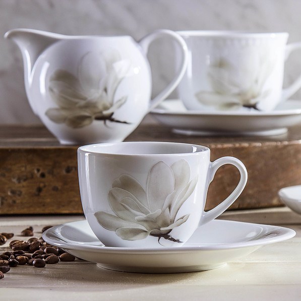 Filiżanka do kawy i herbaty porcelanowa ze spodkiem LUBIANA MAGNOLIA GŁADKA BIAŁA 250 ml