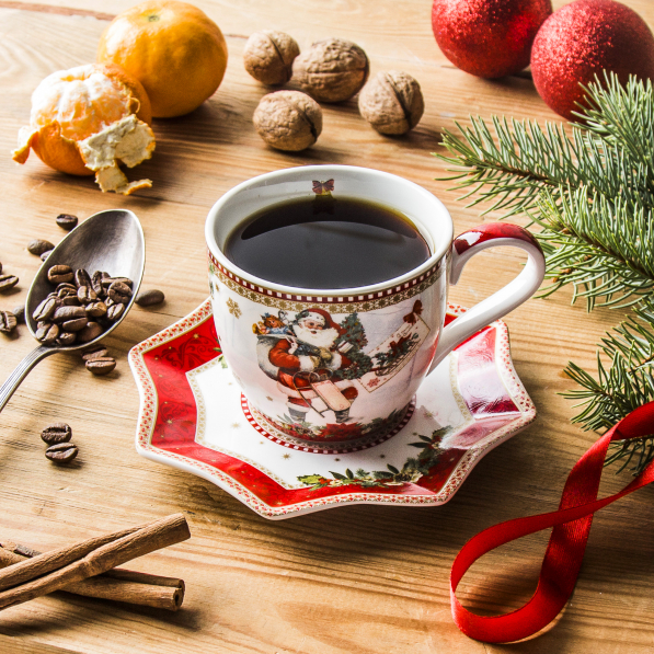 Filiżanka do kawy i herbaty porcelanowa ze spodkiem MAGIC CHRISTMAS BIAŁO CZERWONA 250 ml