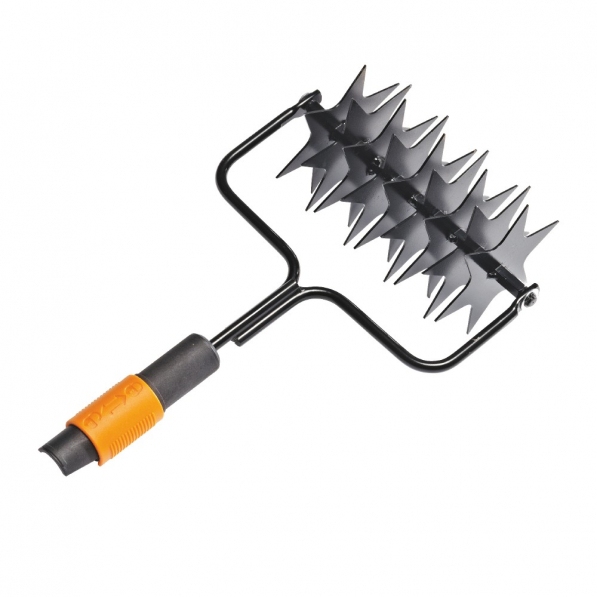 FISKARS QuikFit Spiker czarny - aerator obrotowy stalowy