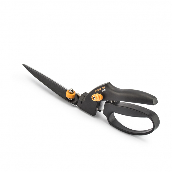 FISKARS SmartFit GS40 czarne - nożyce ogrodowe do trawy stalowe