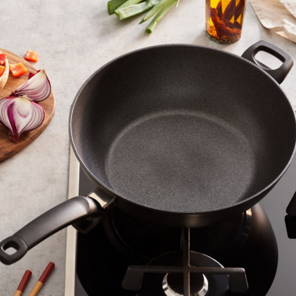 FISSLER Adamant 30 cm - patelnia / wok nieprzywierający