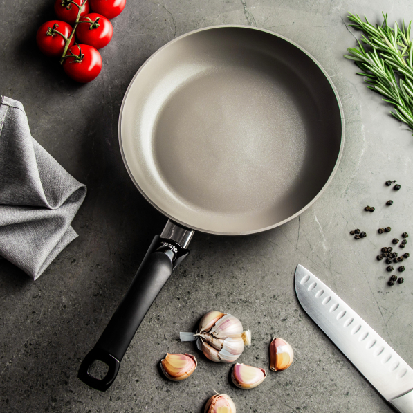 FISSLER Ceratal Classic 24 cm - patelnia ceramiczna nieprzywierająca 