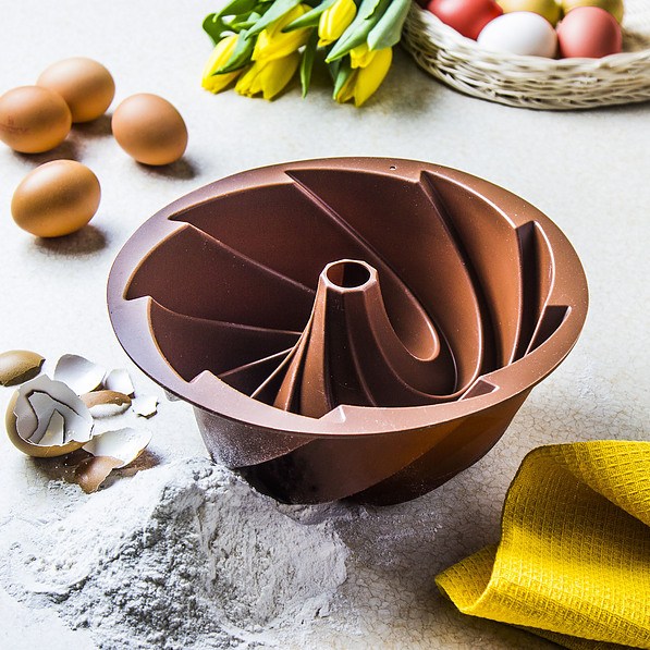 Forma do babki z tuleją silikonowa SILLINIE BABKA KWIAT BRĄZOWA 21,5 cm