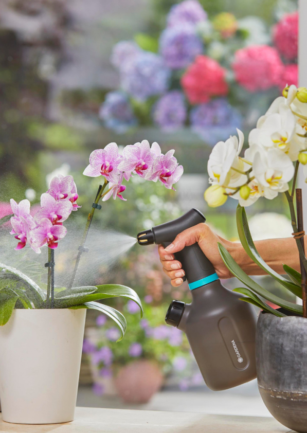 GARDENA Pump Sprayer double 1 l szary - opryskiwacz / spryskiwacz ogrodowy ręczny do kwiatów