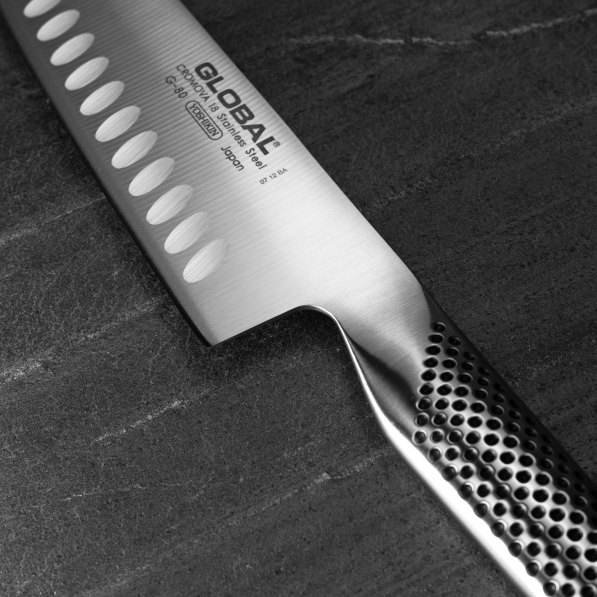 GLOBAL G-80 18 cm - nóż japoński Santoku ze stali nierdzewnej