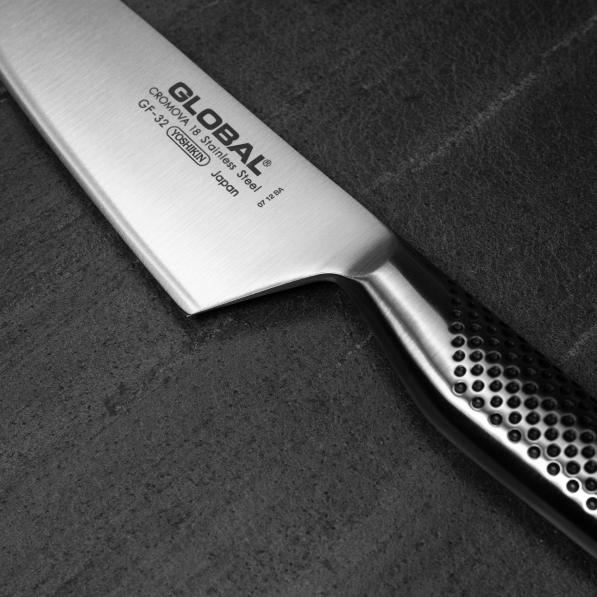 GLOBAL GF-32 16 cm - japoński nóż szefa kuchni ze stali nierdzewnej