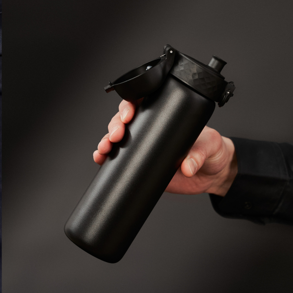 ION8 Double Wall Black 0,5 l - butelka termiczna ze stali nierdzewnej
