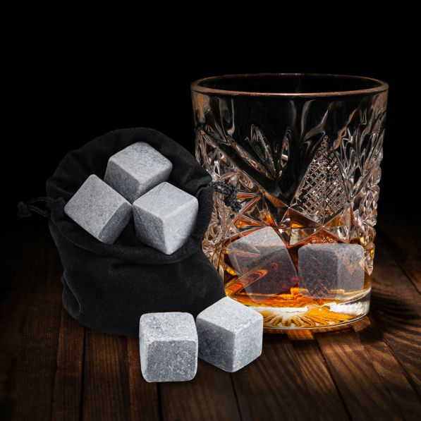 Kamienie/ Kostki do whisky i drinków wielokrotnego użytku kamienne