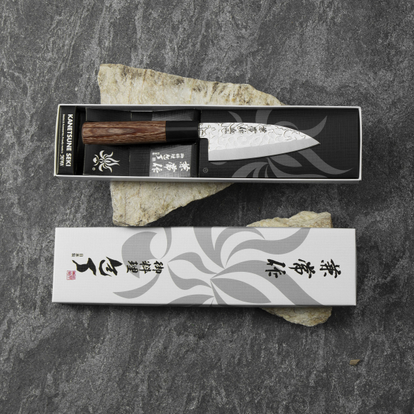 KANETSUNE SEKI 950 10,5 cm - nóż japoński Deba ze stali nierdzewnej