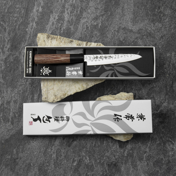 KANETSUNE SEKI 950 12 cm - japoński nóż kuchenny ze stali nierdzewnej
