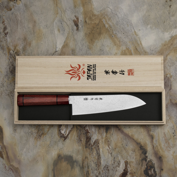 KANETSUNE SEKI Minamo-kaze 18 cm - nóż japoński Santoku ze stali nierdzewnej
