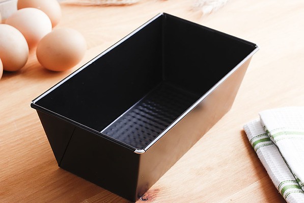 Keksówka / Forma do pieczenia chleba i pasztetu ze stali węglowej SNB CIASTO Z BAKALIAMI 21 x 11 cm