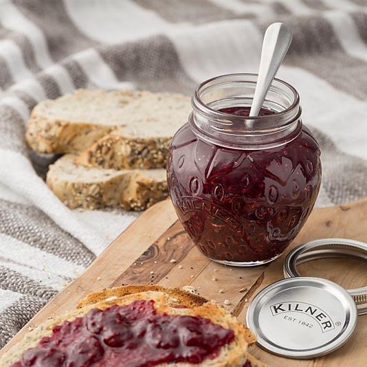 KILNER Strawberry Fruit 0,4 l - słoik na przetwory szklany typu twist