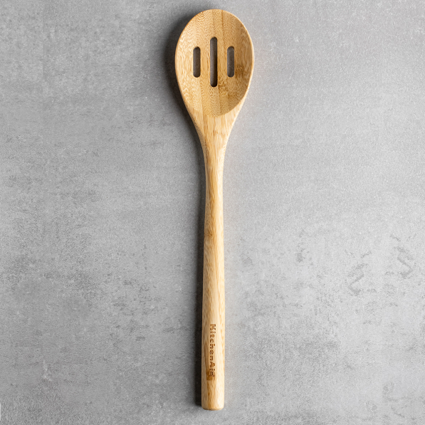 KITCHENAID Classic Bamboo 32,5 cm - łyżka kuchenna drewniana ażurowa