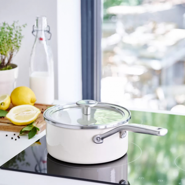 KITCHENAID Steel Core Enamel 2 l kremowy - rondel emaliowany z pokrywką