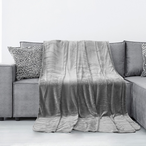 Koc z mikrofibry TYLER STEEL SZARY 70 x 150 cm
