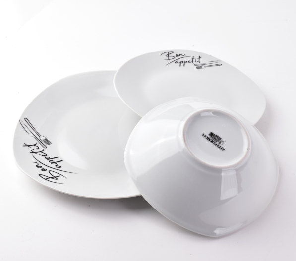 Komplet talerzy porcelanowych na 6 osób AFFEK DESIGN 18 el.