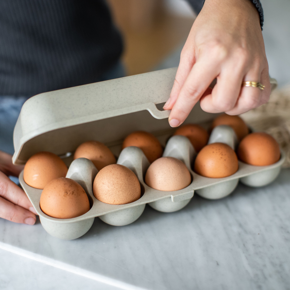 KOZIOL Eggs To Go - pojemnik na jajka plastikowy