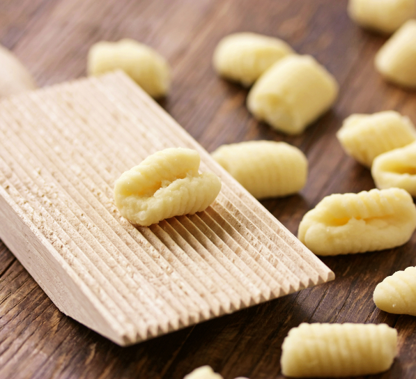 KUCHENPROFI Pastacasa - deska do klusek gnocchi drewniana