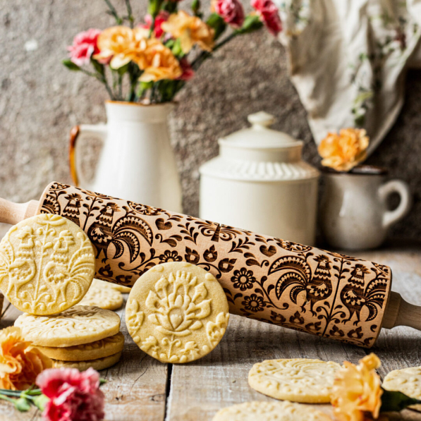 LEGALNE WAŁKI Folk 45 cm - mały wałek dekoracyjny do ciasta obrotowy drewniany