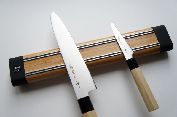Listwa magnetyczna na noże bambusowa BISBELL WOODY BRĄZOWA 36 cm