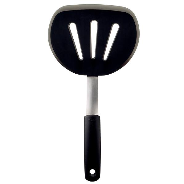 OXO Good Grips Flex 30,5 cm czarna - łopatka kuchenna ażurowa silikonowa